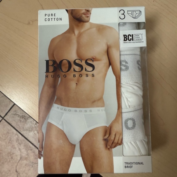 Hugo Boss cotton brief underwear - 3 pack New with Box - Picture 2 of 6